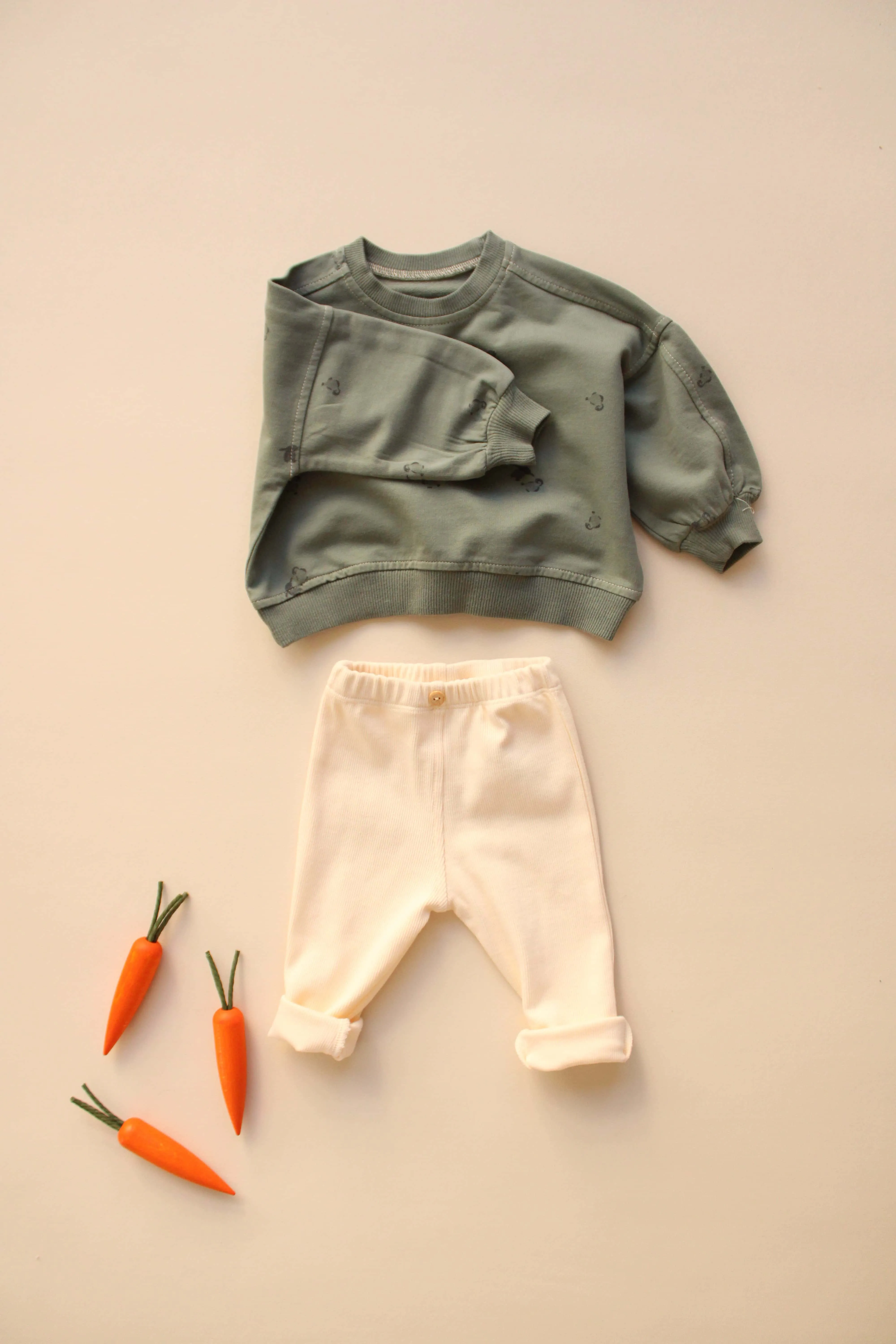 Green Penguin 2 Piece Set