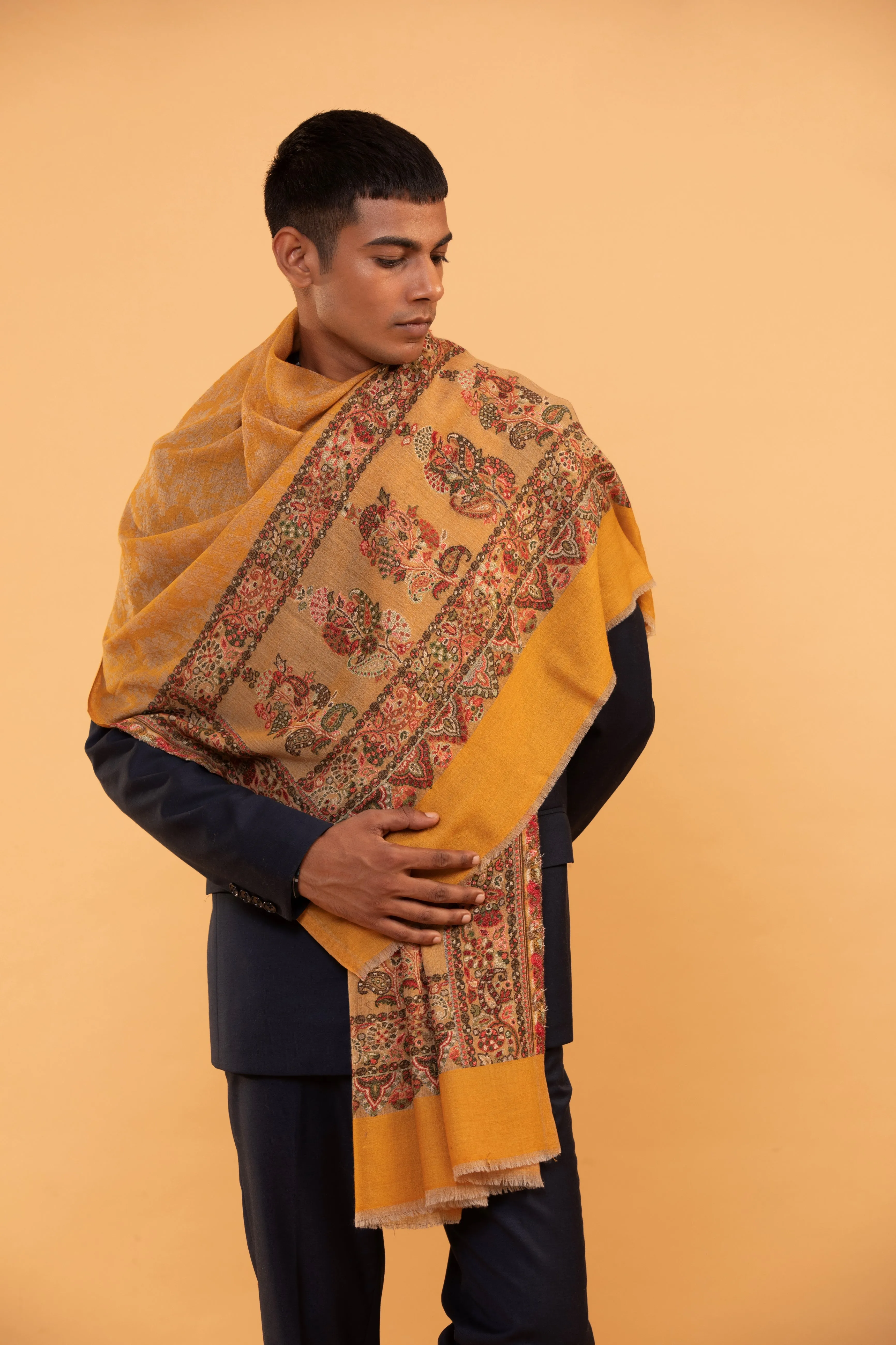 Men’s Woven Design Pure Woolen Shawl for Elegance and Warmth